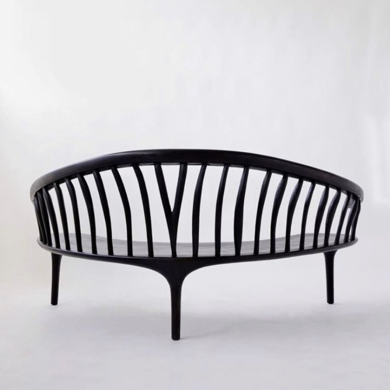<a href="https://www.galeriegosserez.com/artistes/loellmann-valentin.html">Valentin Loellmann </a> - One Piece - Banc